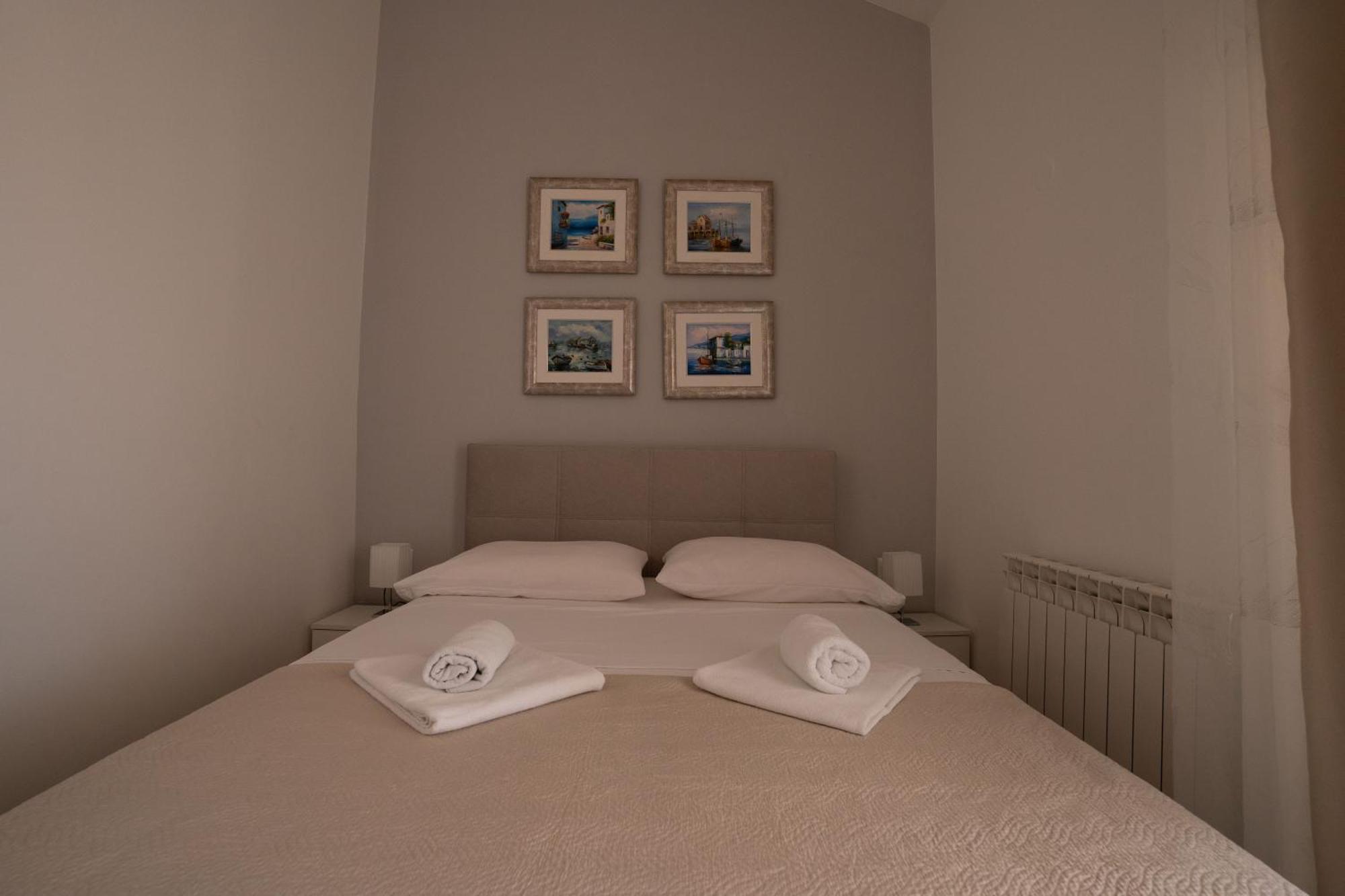 Apartments & Rooms Petra Zadar Bagian luar foto